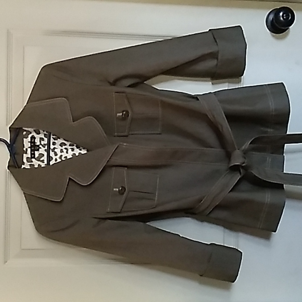 Accent Jacket